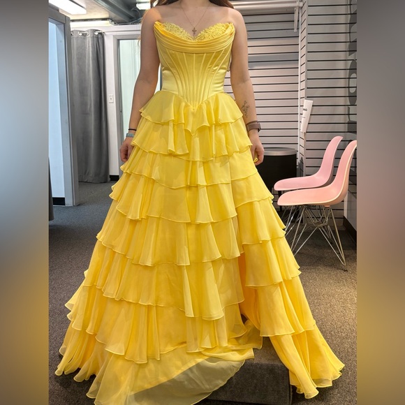 Sherri Hill Strapless Prom Gown - Picture 1 of 5